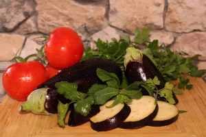 Recette Beignets d’aubergines au coulis de tomate