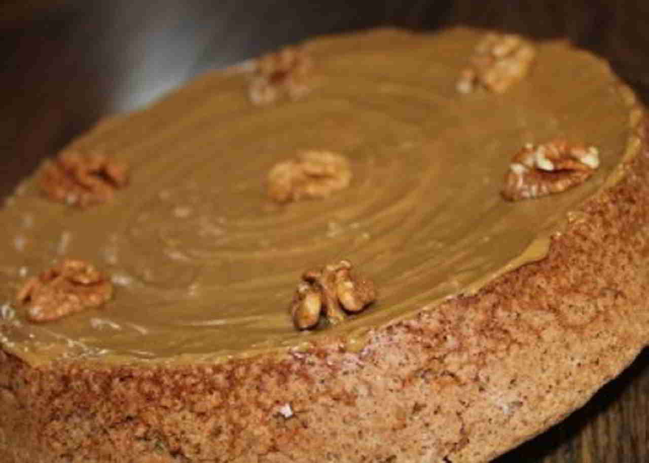 Recette Gâteau aux noix et son glaçage au café