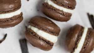 Recette Macarons au cacao, fourrés au chocolat blanc