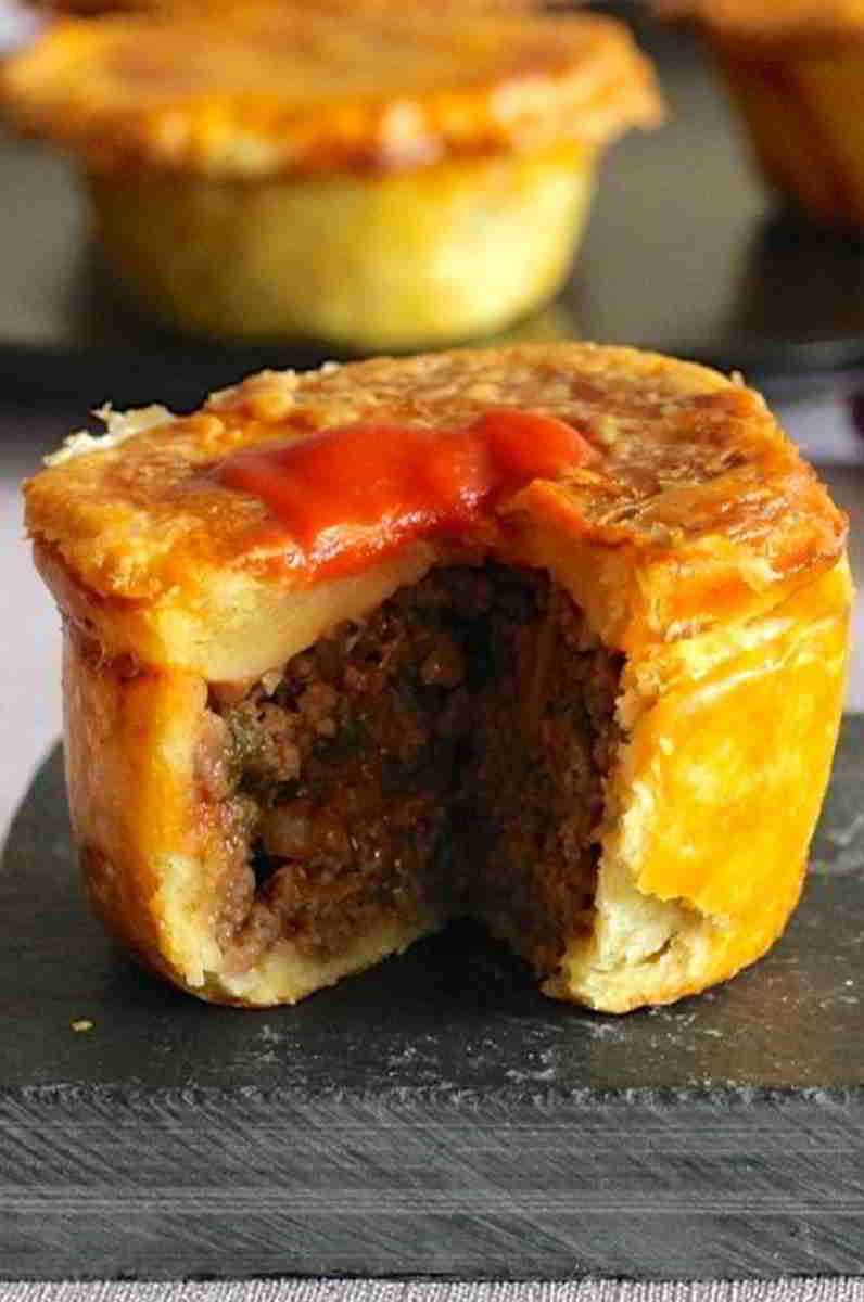 Recette Pie garnie au boeuf et aux rognons