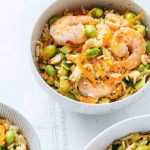 Recette Riz aux carottes râpées, crevettes et petits pois