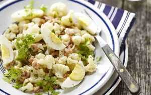 Recette Salade de concombre, chou-fleur et crevettes à la roscoff