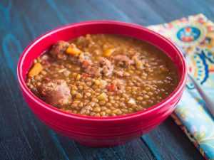 Recette Saucisses et lentilles en cocotte