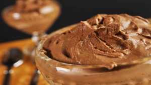 Recette de la mousse au chocolat et caramel au beurre salé