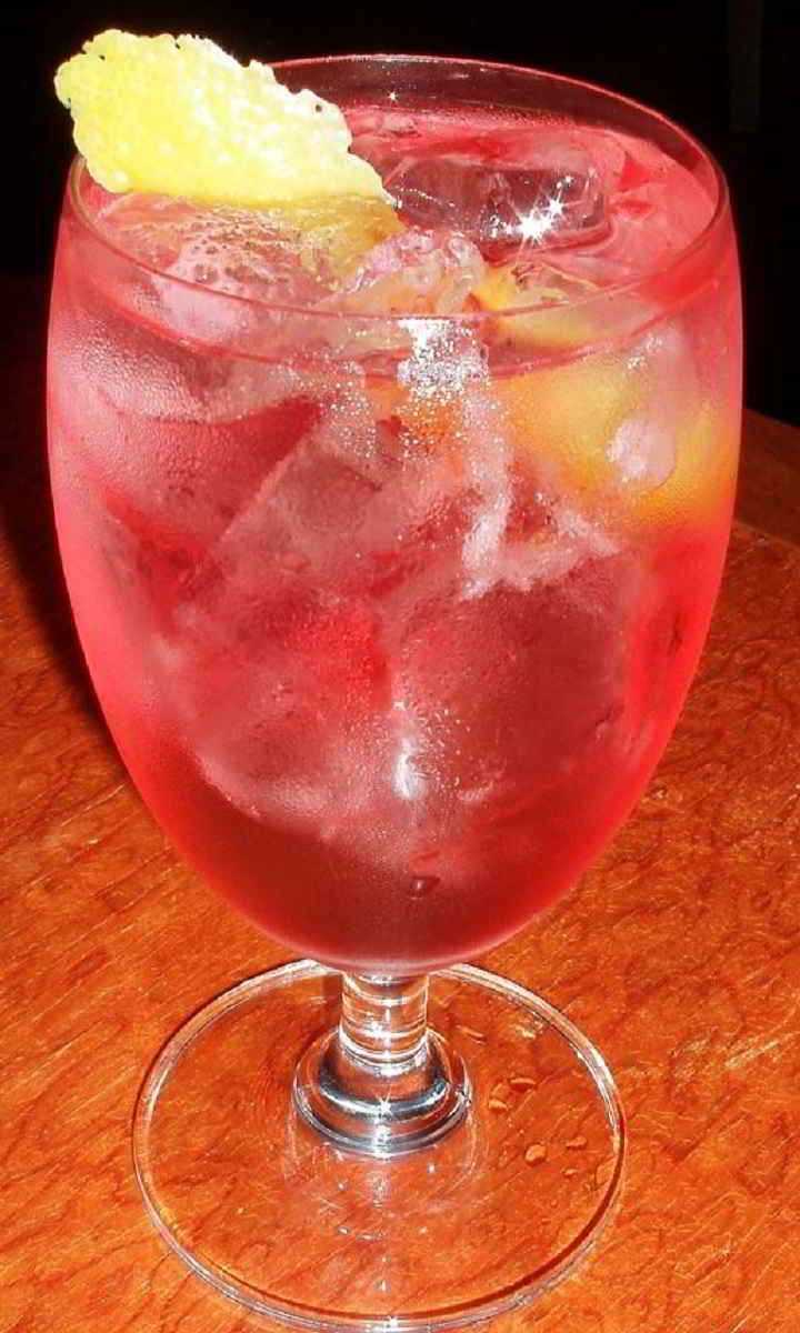 Cocktail de Vermouth au cassis