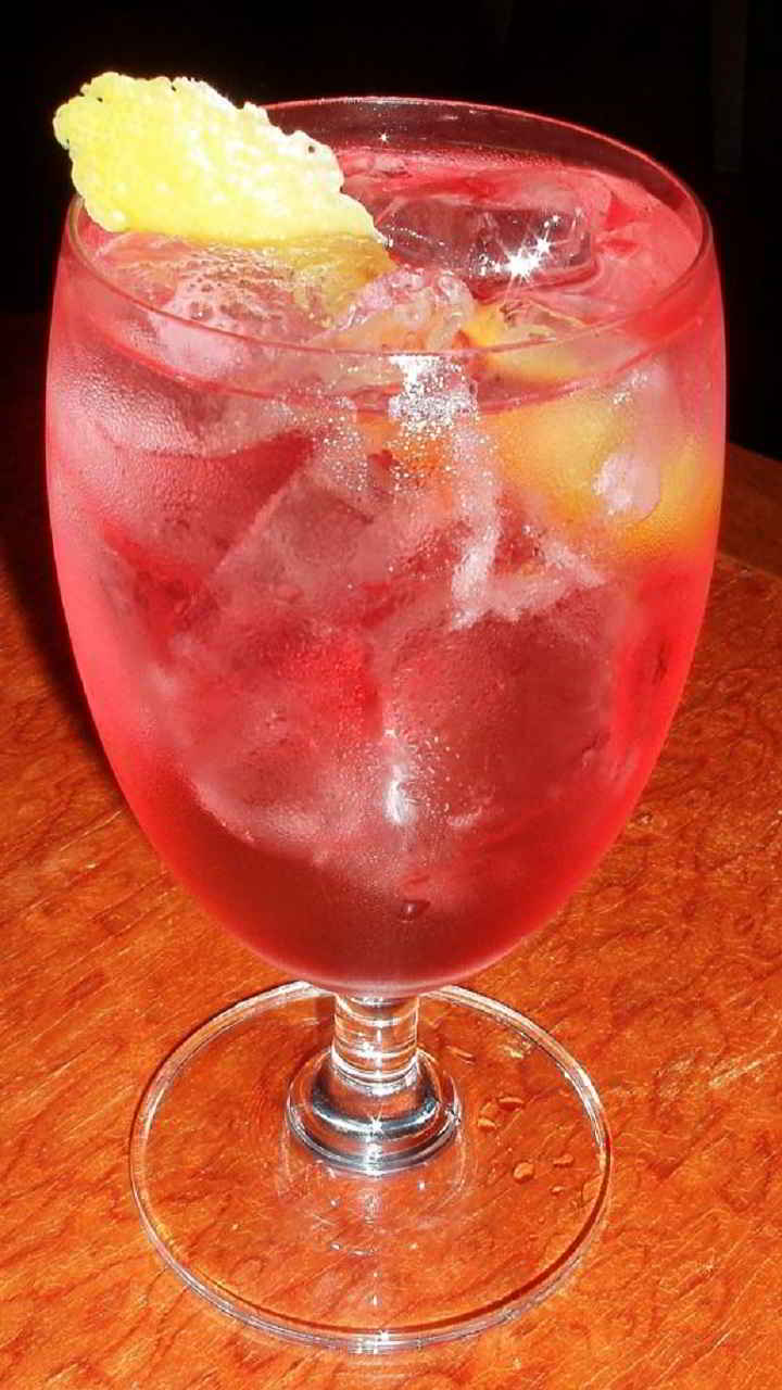 Cocktail de Vermouth au Cassis Recettes et Terroirs