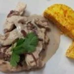 Recette émince de poulet et compotée d'oignon