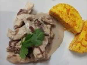 Recette émince de poulet et compotée d'oignon