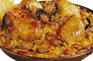 recette de paella fruits de mer, chorizo poulet