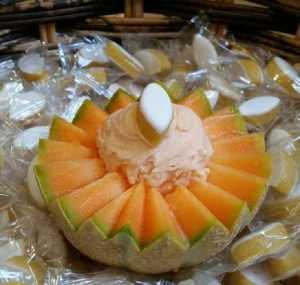 Recette Glace aux calissons, coulis de melon