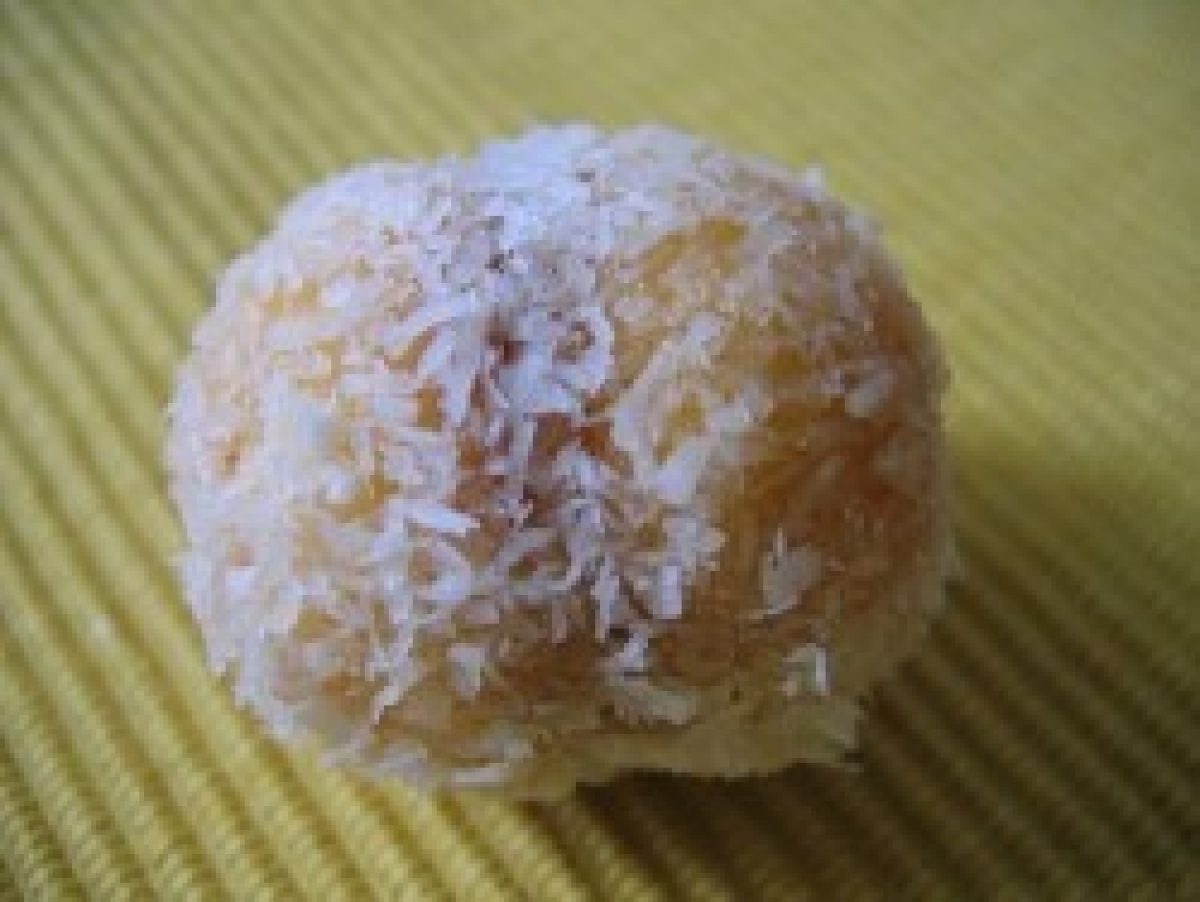 Gateaux Coco Colles Avec De La Confiture Recettes Et Terroirs