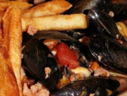 Moules A La Tomate Et Chair A Saucisses Recettes Et Terroirs