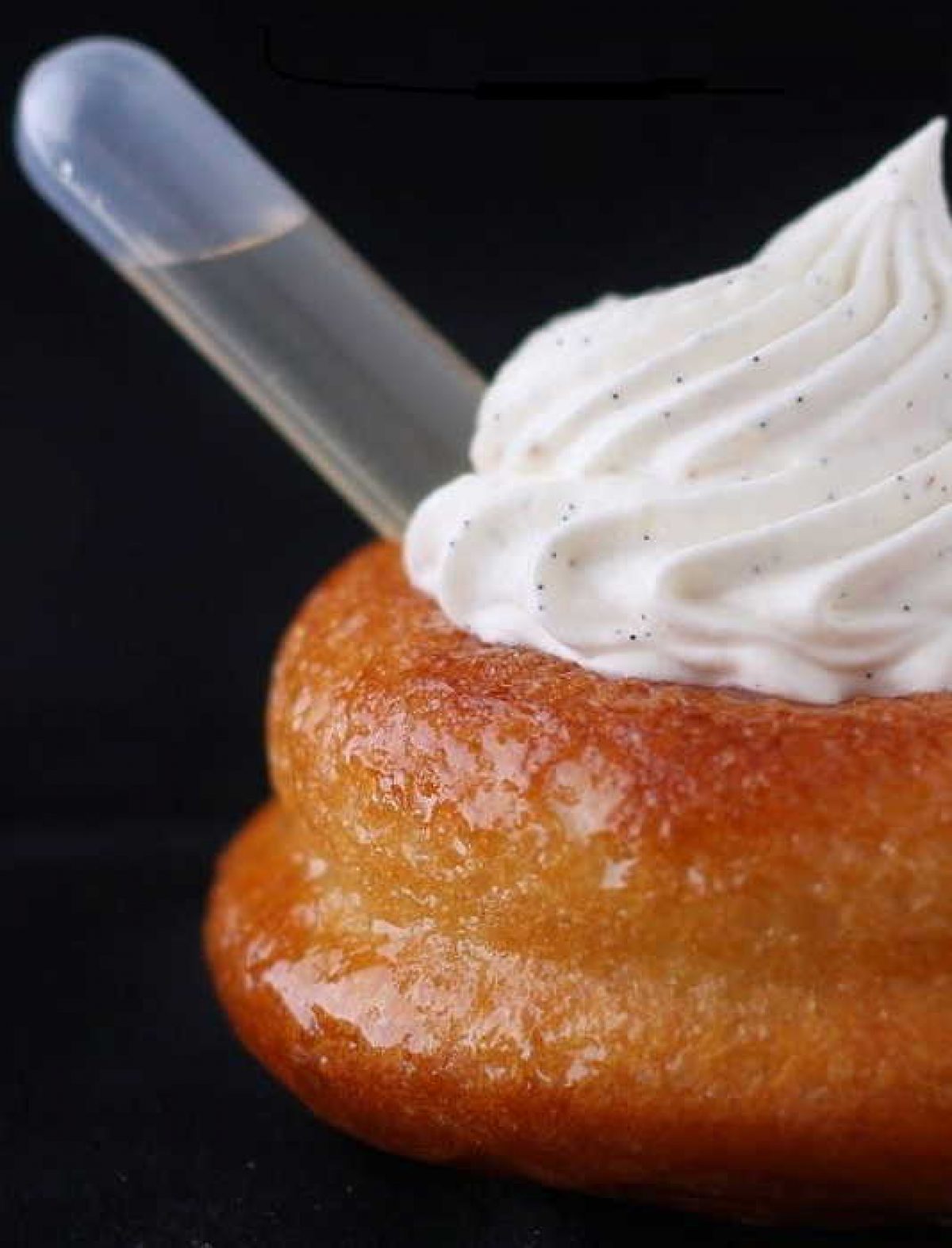 Baba Au Rhum Chantilly Ivoire Vanille Recettes Et Terroirs