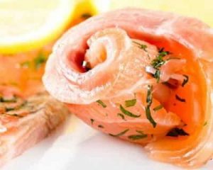 carpaccio de saumon à l'aneth