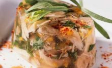 Recette Terrine de lapereau aux herbes et olives noires