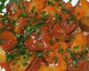 Recette Carottes et pommes de terre à la sauce brune