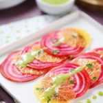 Recette Carpaccio de betteraves à la crème d'ail et au hareng fumé