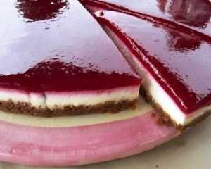 Recette Cheesecake nappé à la framboise