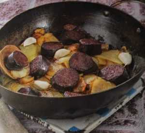 Recette de fricaude (boudin noir, foie et rognon de porc)