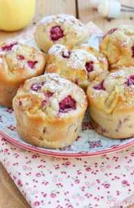 Recette Petits gâteaux à la ricotta et aux framboises