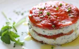 Recette Tomate à la ricotta, vinaigrette au pain d'épices