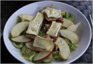 Recette Salade frisée à la crème de camembert