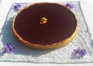 Recette Tarte au chocolat noir et chocolat au lait