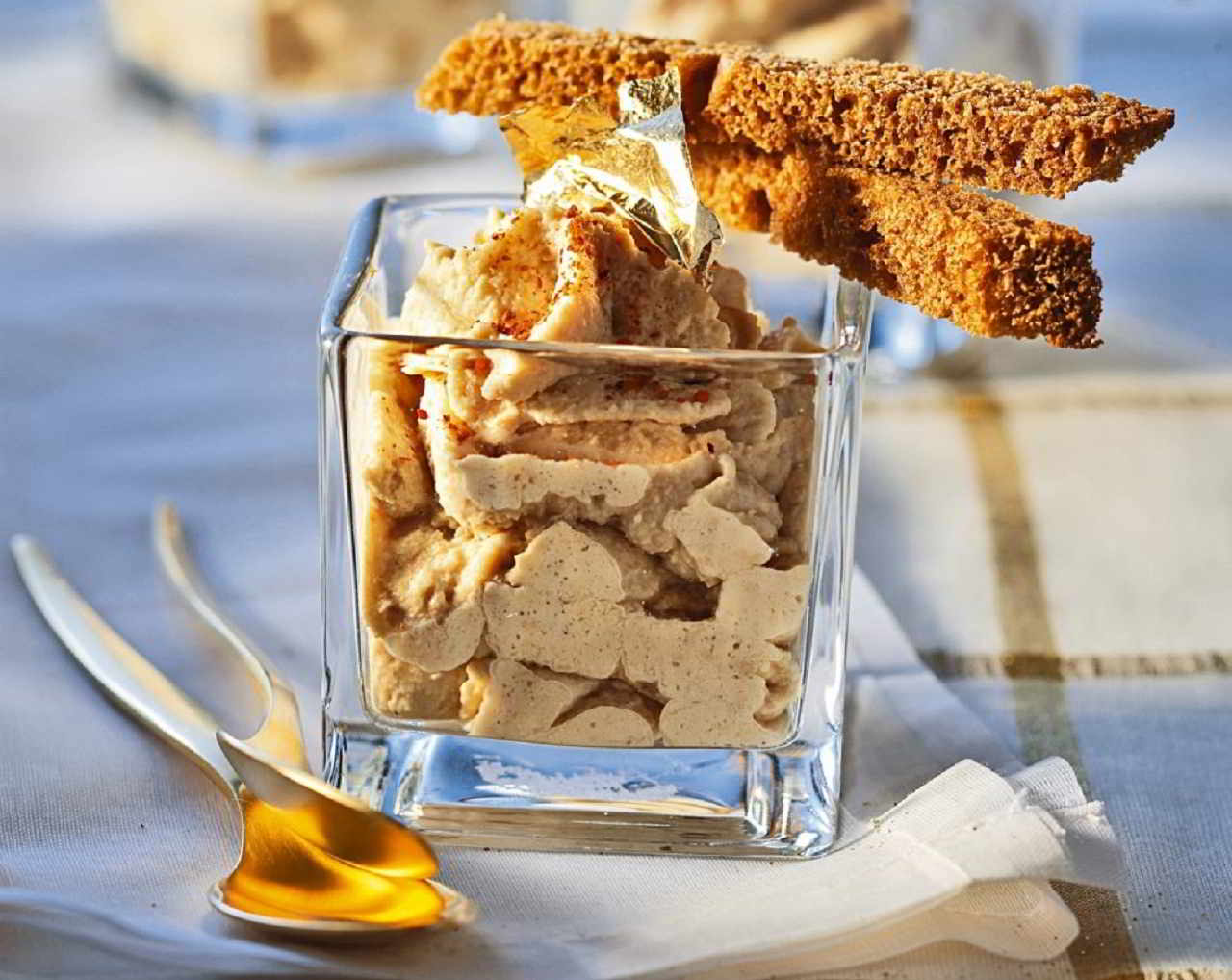 Recette Verrines de chantilly de foie gras aux mouillettes de pain d'épices