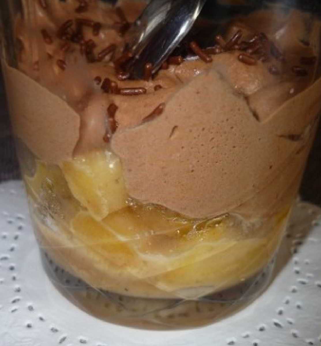 Recette Mousse au chocolat sur compotée de poires