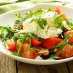 Recette Salade de tomates et chèvre frais au vinaigre de noix