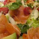 Recette Salade de saumon, agrume, tomate et concombre