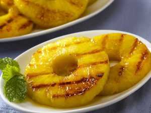 Recette Ananas flambé aux biscuits