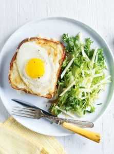 Recette Croque-madame avec fromage râpé dessus