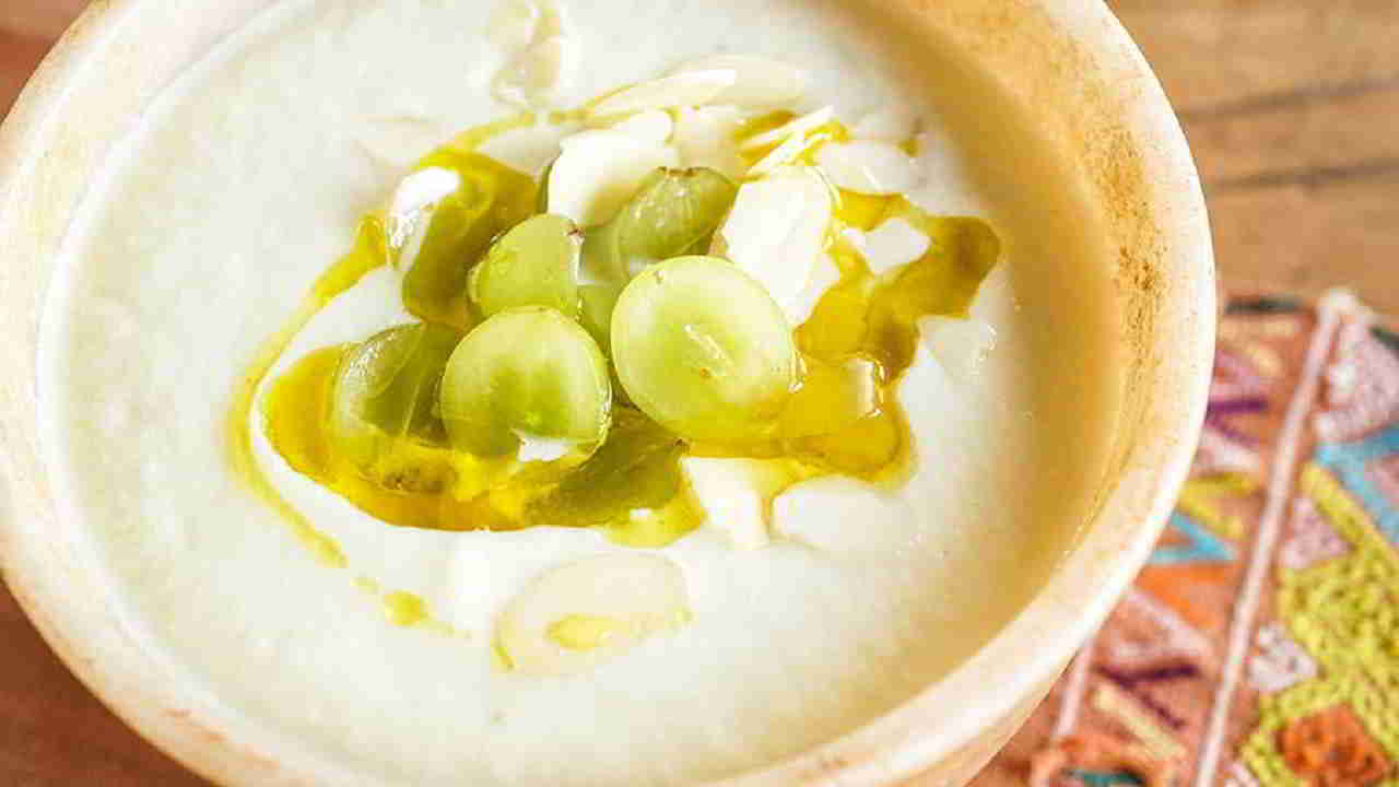 Gaspacho blanc à l'ail rose de Lautrec